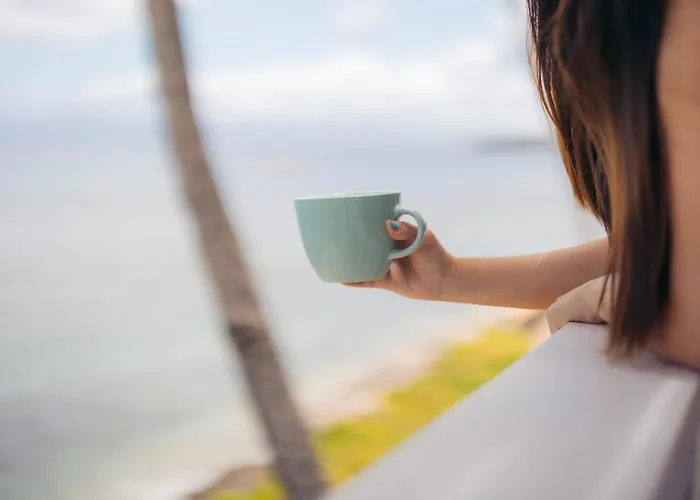 Makai Sunset Inn